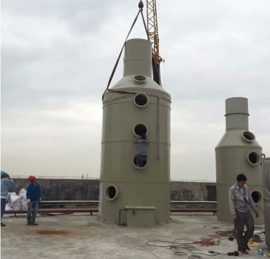 ��������F������